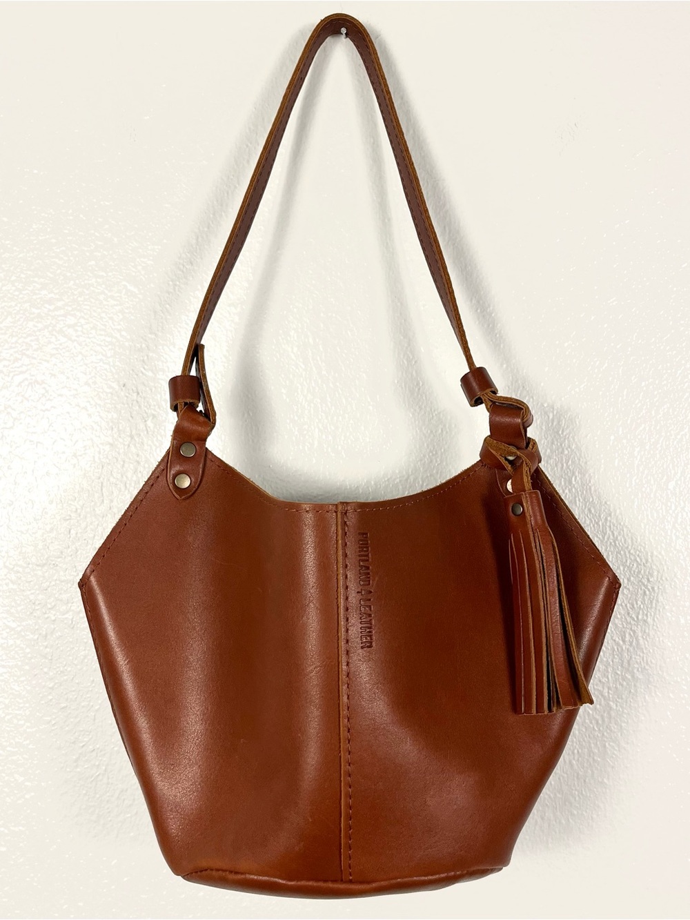 Portland Leather Goods Kangaroo Small Shoulder Bag in Chestnut Brown w/Tassel - Picture 2 of 7